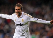 开云官网-克瓦拉茨赫利亚闪耀全场，乌拉圭决胜塞内加尔锁定晋级