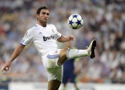 开云足球直播-福克斯化身关键先生，老鹰淘汰赛惊险过关鹈鹕