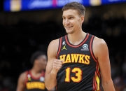 开云体育-火箭鏖战魔术，特雷杨打破历史纪录的简单介绍