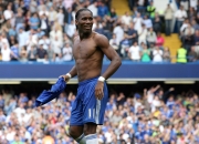 开云下载-佩雷兹惊艳四座，迈凯伦上演史诗逆转—法拉利王朝的黄昏？