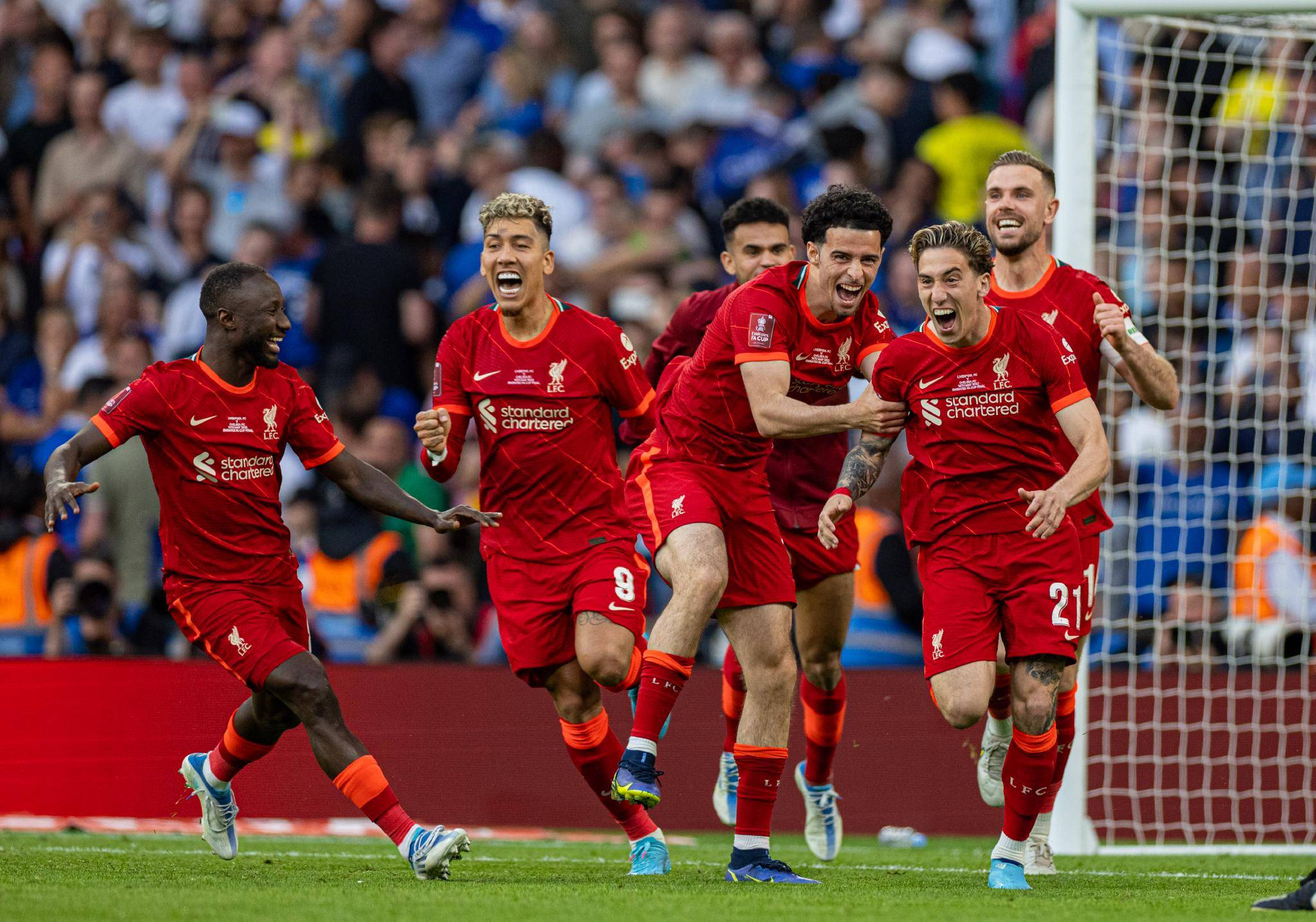 包含AC米兰逆转马赛,阿奎罗惊艳世界的词条 包含AC米兰逆转马赛,阿奎罗惊艳世界的词条