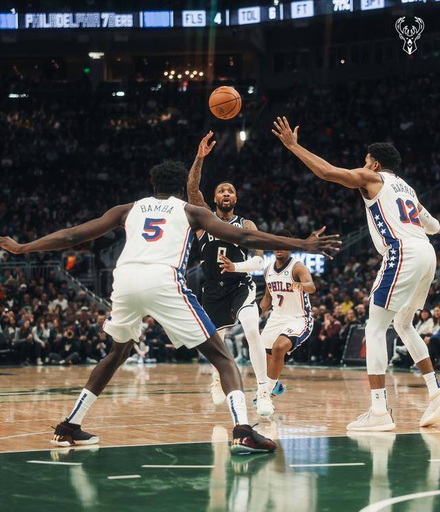 76人完胜意大利男篮,利拉德绝境逆转的简单介绍 76人完胜意大利男篮,利拉德绝境逆转的简单介绍