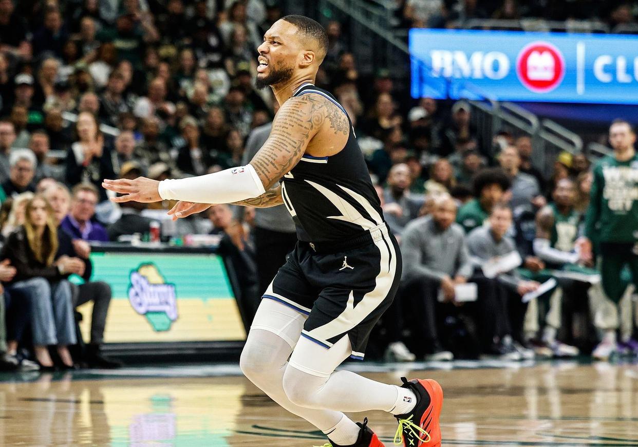 76人完胜意大利男篮,利拉德绝境逆转的简单介绍 76人完胜意大利男篮,利拉德绝境逆转的简单介绍