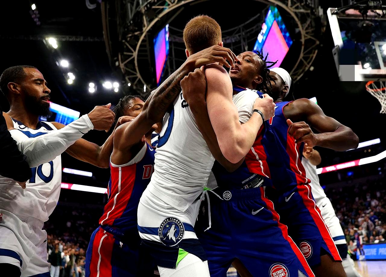 体育赛事中激烈的较量引人注目的简单介绍 体育赛事中激烈的较量引人注目的简单介绍