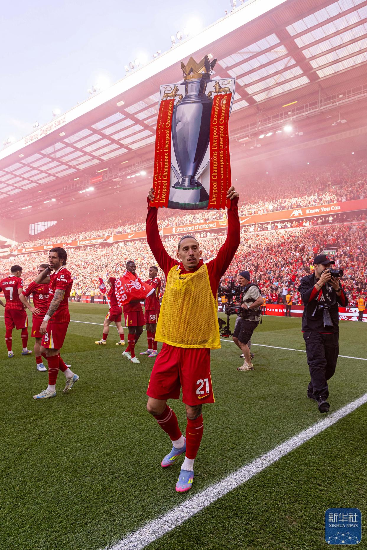 利物浦对阵热那亚,全力以赴迎接挑战 利物浦对阵热那亚,全力以赴迎接挑战