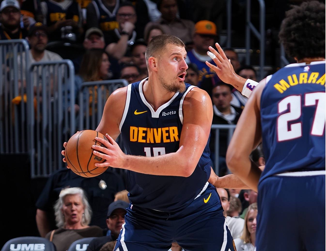 包含掘金力克奇才，约基奇大号三双的词条