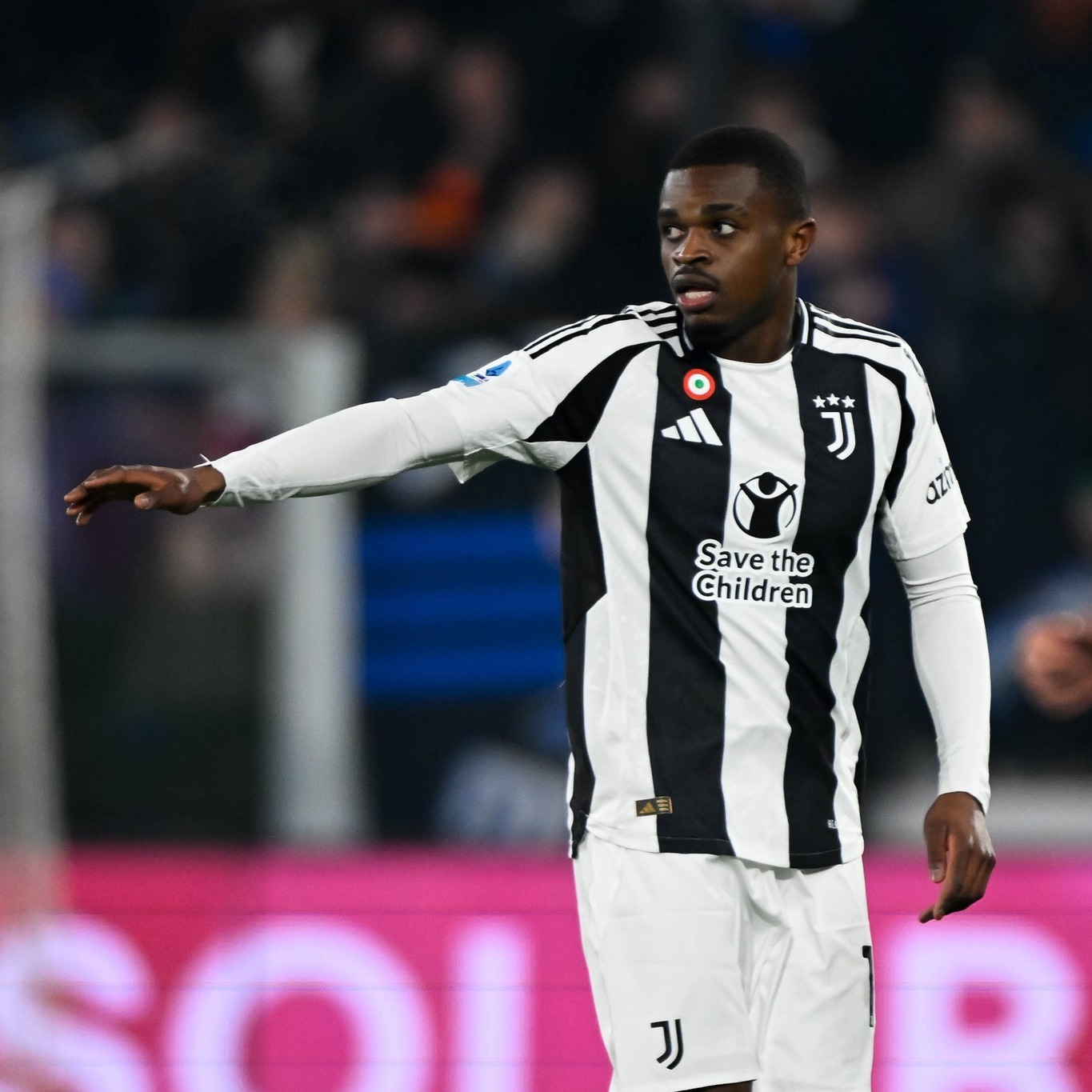 尤文图斯连败后奋起直追,重返胜利轨道的简单介绍 尤文图斯连败后奋起直追,重返胜利轨道的简单介绍