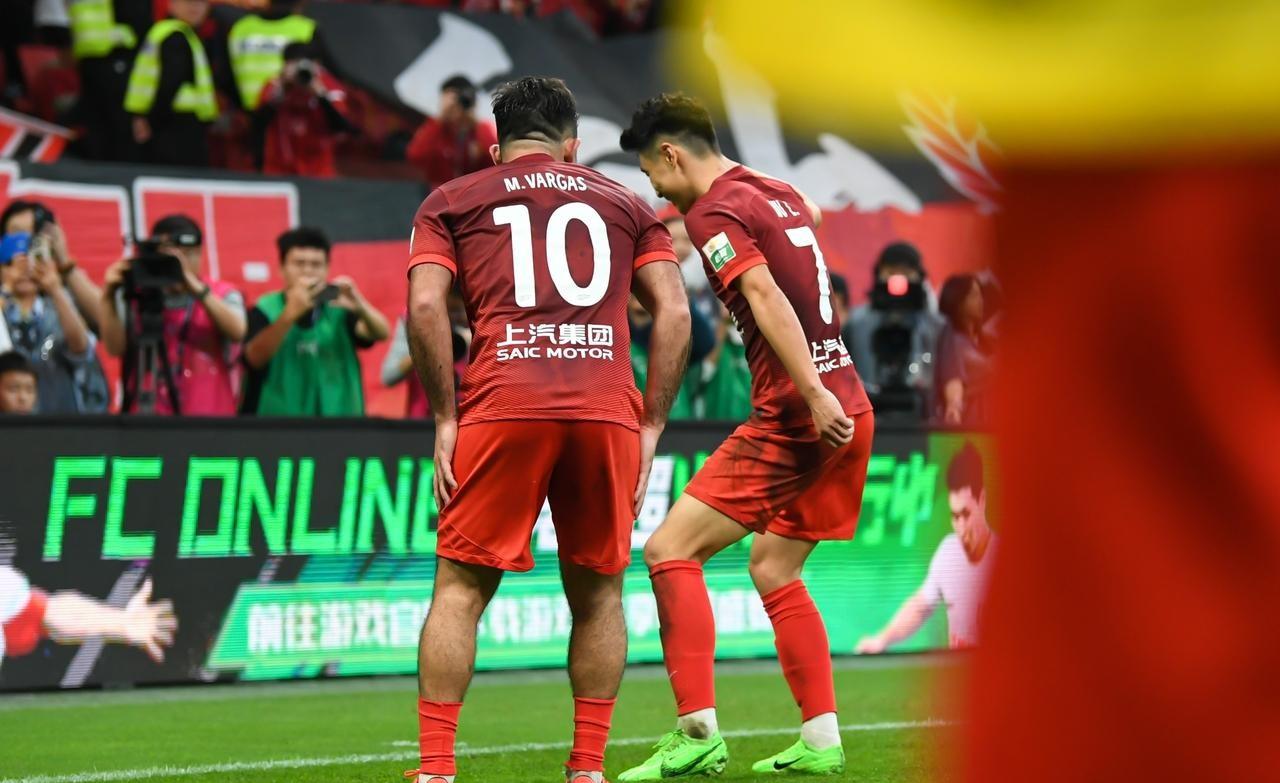 战胜劲敌,球队进入季后赛前景一片光明的简单介绍 战胜劲敌,球队进入季后赛前景一片光明的简单介绍