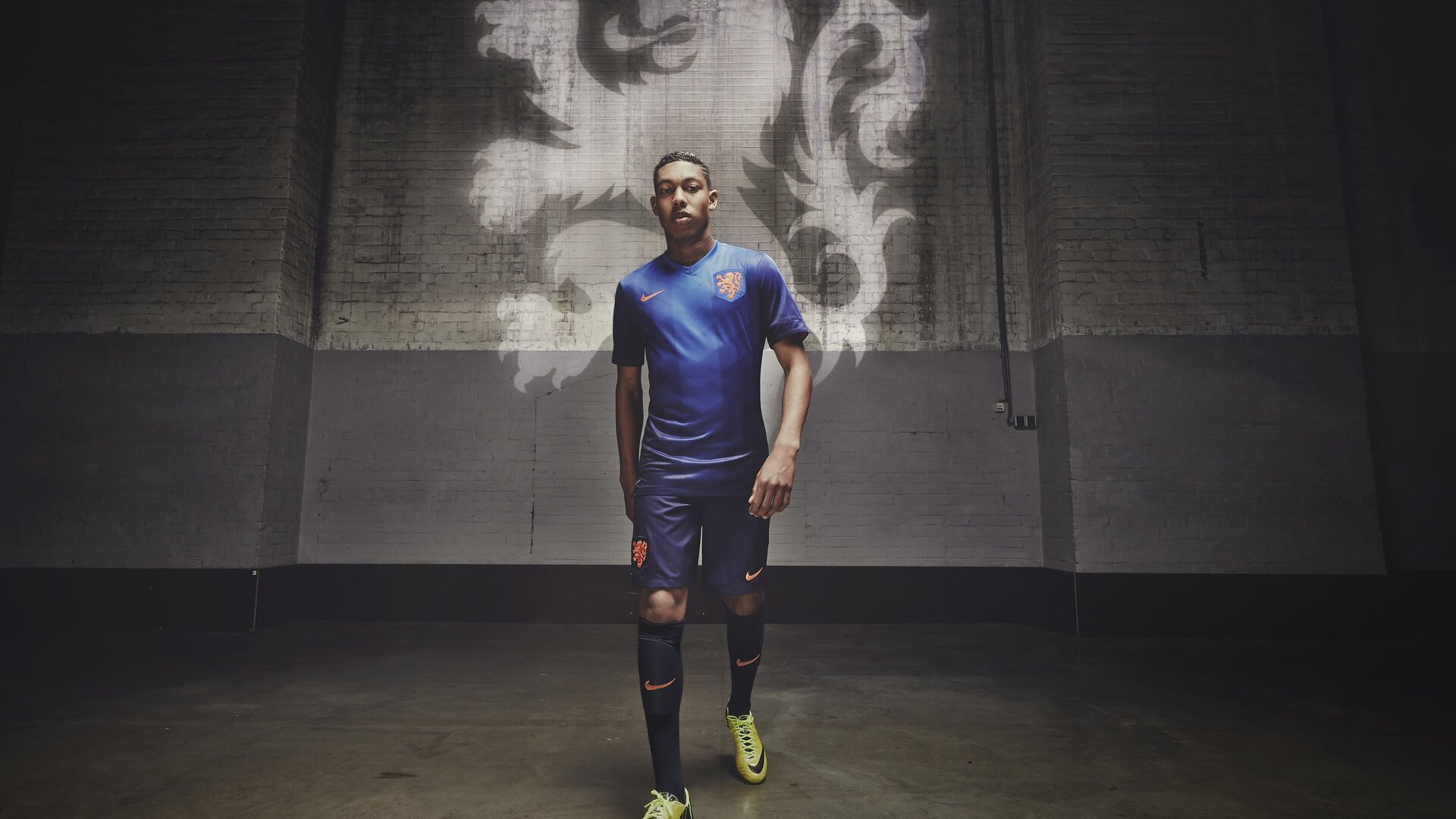 从球场到谈判桌,皮克如何成为美墨博弈的关键先生